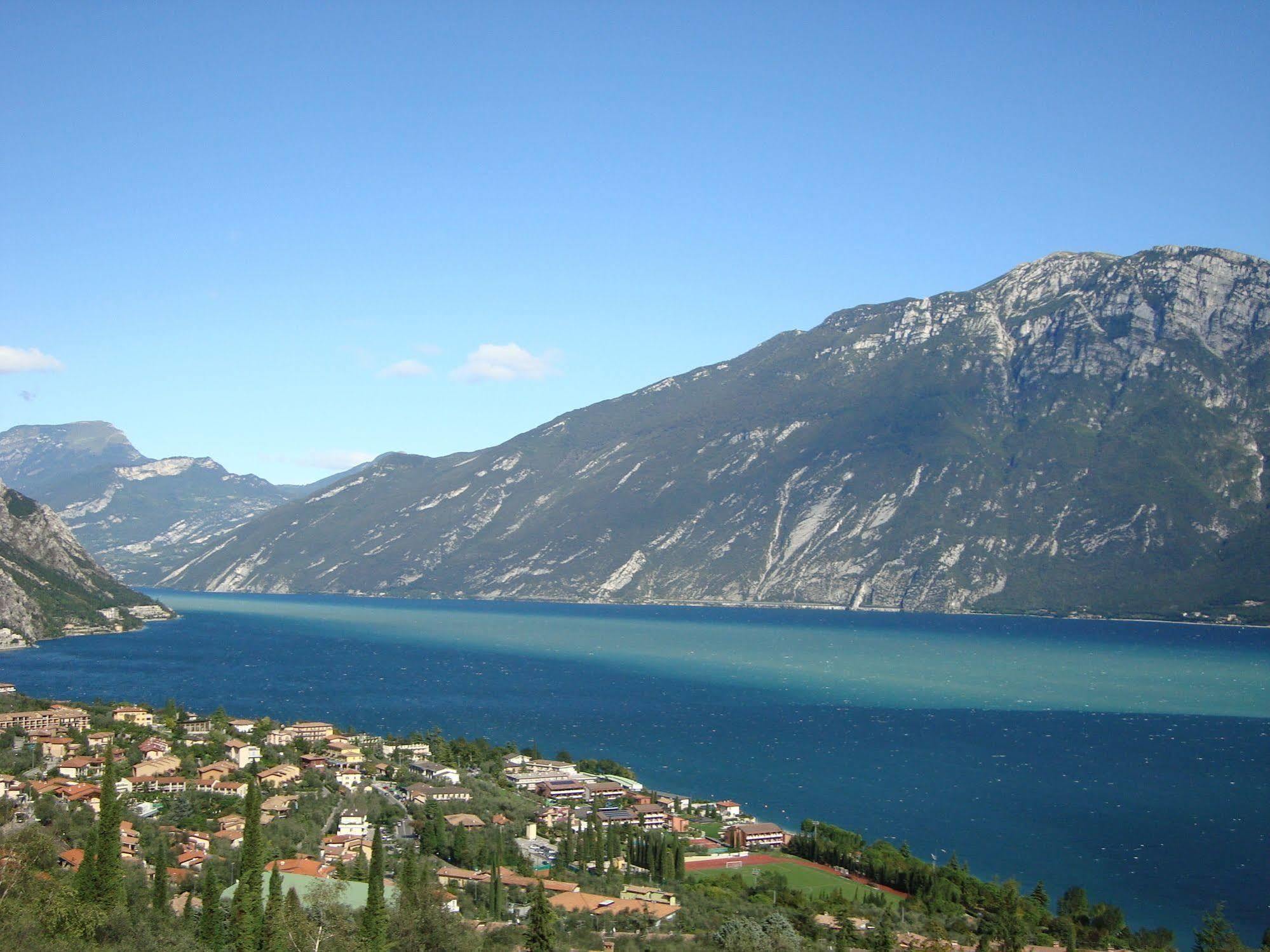 Hotel Silvana Garni Limone sul Garda Exterior foto